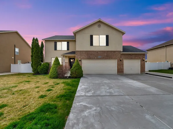 282 S Beaumont Dr, Kaysville, UT 84037