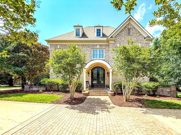 6005 Carlyle Dr, Raleigh, NC 27614