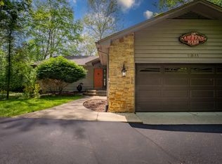 11841 W Grandview Dr, Columbus, IN 47201