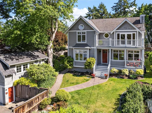 5026 Genoa Bay Rd, North Cowichan, BC V9L 5Y6