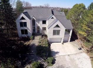 12995 N Beck Rd, Plymouth, MI 48170