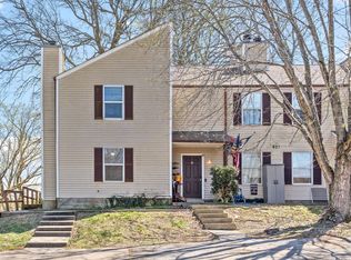 Kingsbury Dr - 923, Clarksville, TN 37040