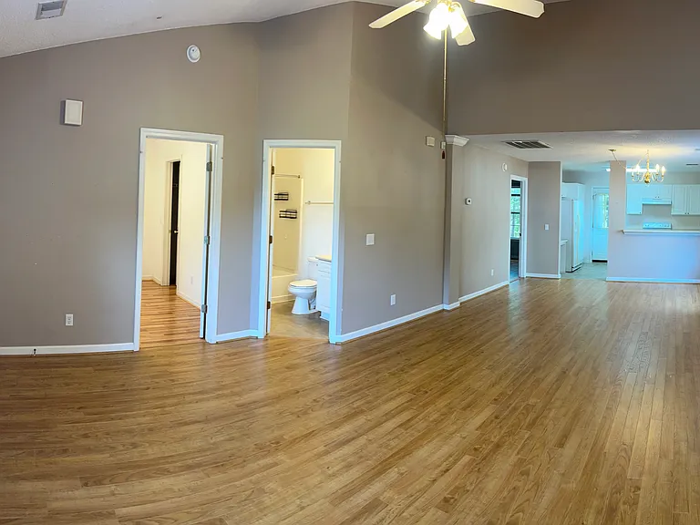135 Fair Haven Way — Photo 2