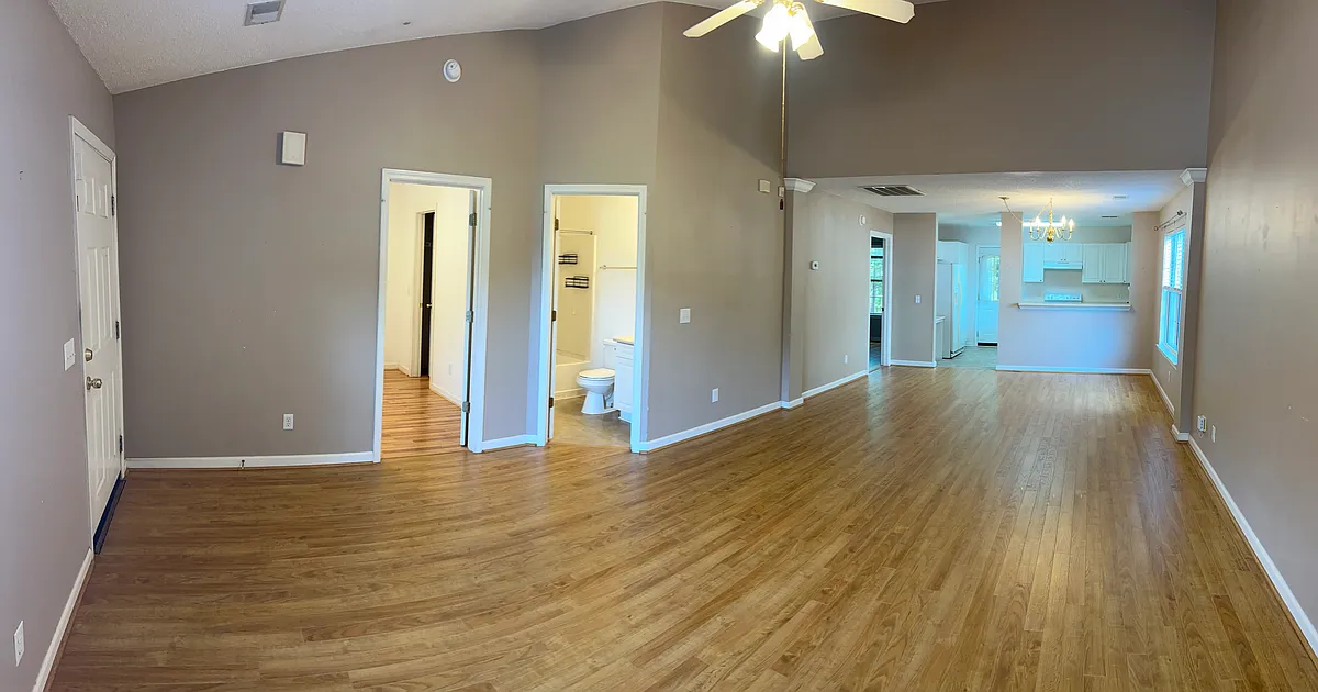 Building Photo - 135 Fair Haven Way