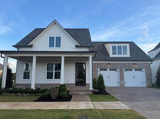 210 Rambling Rex Trl, Piperton, TN 38017