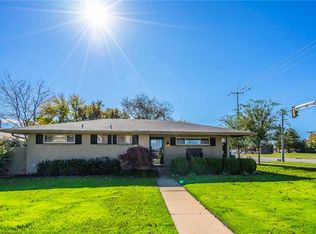 200 E 29th St, Edmond, OK 73013