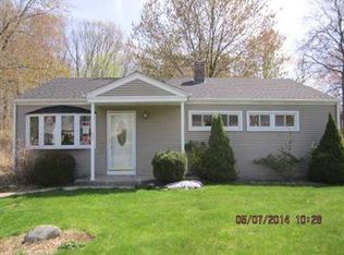 52 Greenwood St, East Hartford, CT 06118