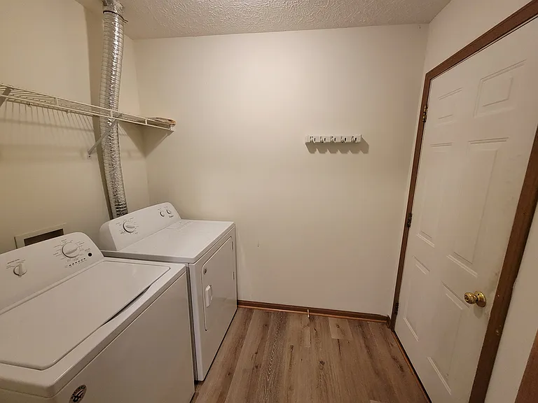 80 Phillips Ct — Photo 11