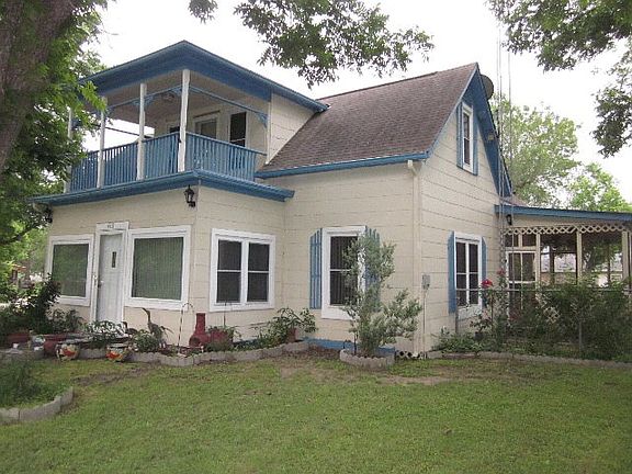 5th image of 401 N Arnim St