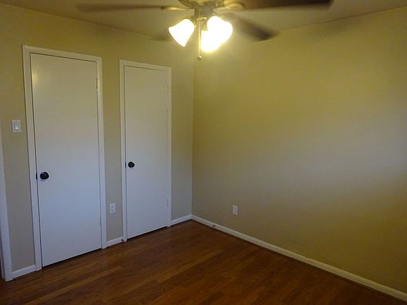 5th image of 5123 Del Monte Dr APT 11
