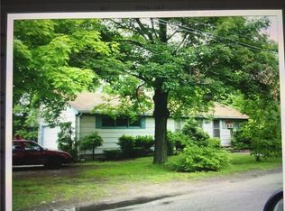 151 Budlong Ave, Warwick, RI 02888