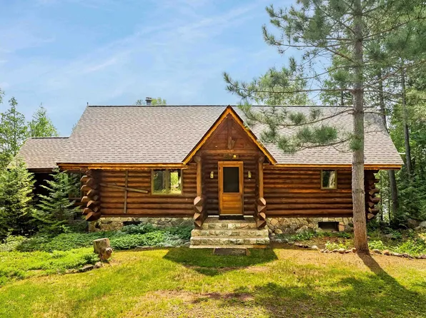16 Carlson Rd, Grand Marais, MN 55604