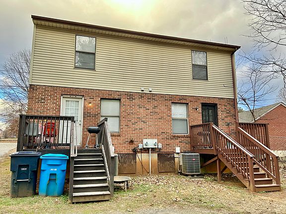 2nd image of 2827 Clarendon Ave NW #&-2829