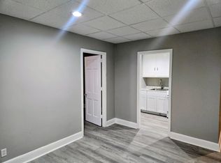 42 N 8th St #2R, Allentown, PA 18101