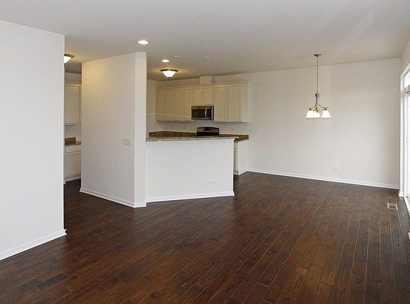 3rd image of 325 Bennett Dr Lot 22.03
