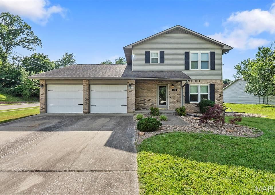 1st image of 1003 Camino Ct