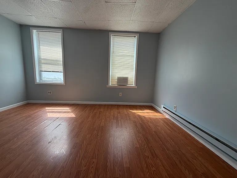 309 N 13th St #2 — Photo 3