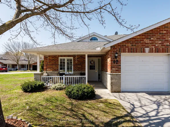 275 Huron St #49, Clearview, ON L0M 1S0