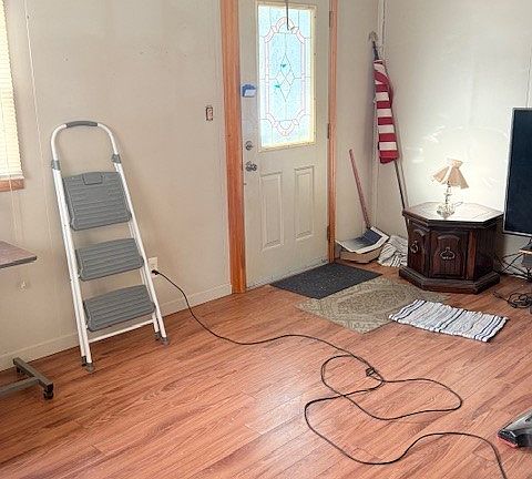 3rd image of 943 Ohio Ave