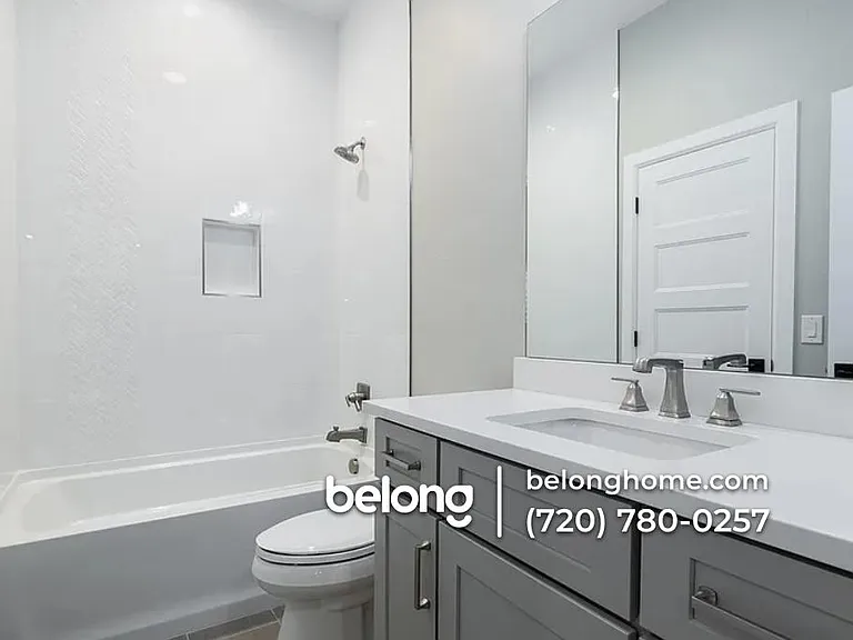 1442 Fairfax St — Photo 4