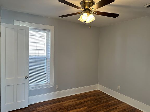 5th image of 124 Gertrude St #3