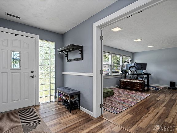 4th image of 2904 Shively Ct