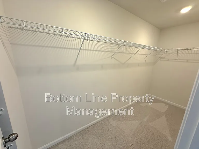 15708 Country House St — Photo 16