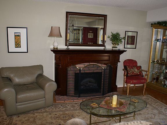 Livingroom view1