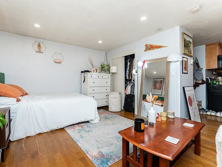 34 Washington St #1A — Photo 7