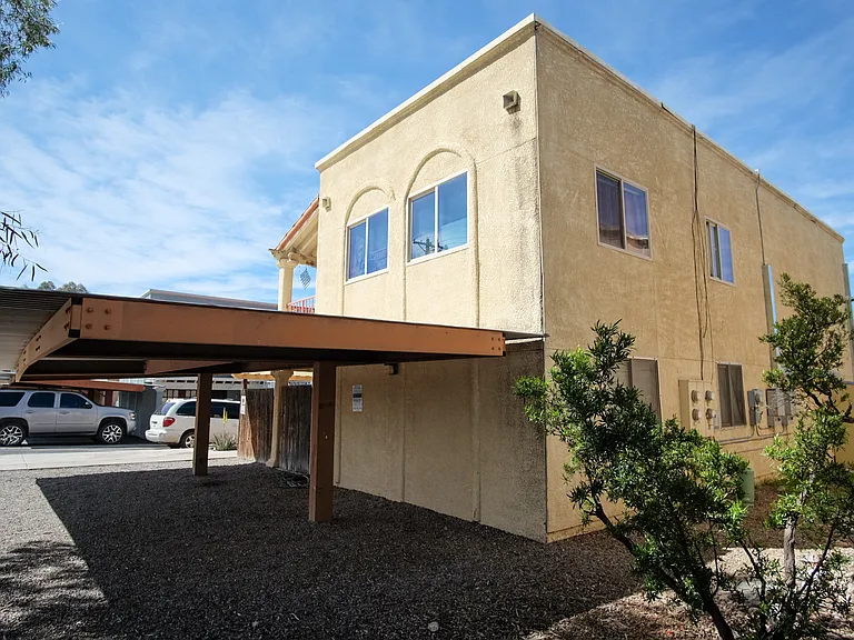 603 E Jacinto St — Photo 16