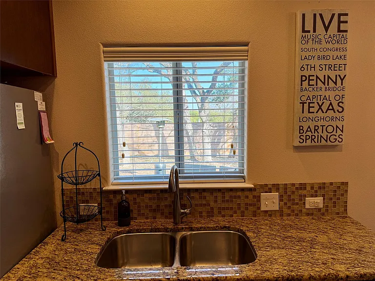 5503 Hi Line Rd — Photo 6