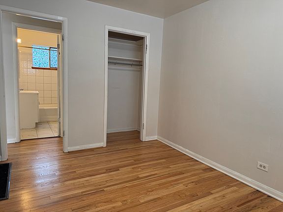 4th image of 44 S Pennsylvania St APT 2