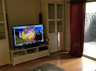 5452 Roundtree Pl APT B, Concord, CA 94521