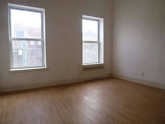 Rented by Smart City Real Estate LLC | media 17