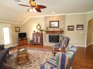 2960 Clinton Pl, Round Rock, TX 78665