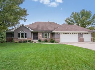275 Haggis Way, Marion, IA 52302