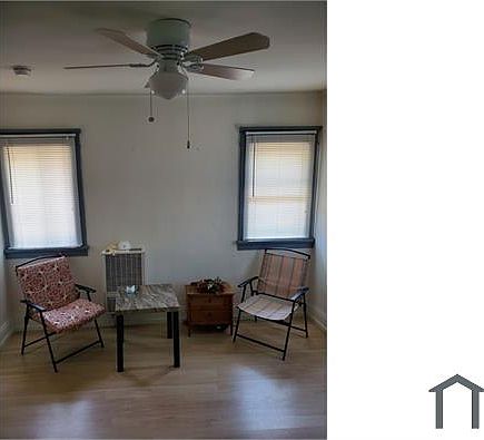 2nd image of 4708 S Van Ness Ave #2