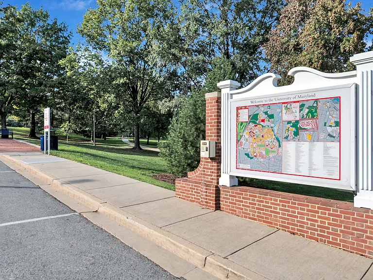 Camden College Park — Photo 37