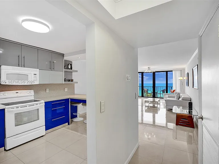 2401 S Ocean Dr #802 — Photo 5