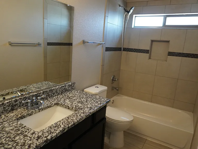 429 Sonaran Ct — Photo 20