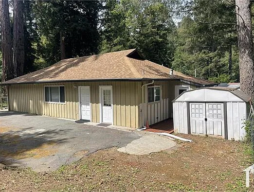3 bed, 1400 sqft, $3,500 — Photo 2