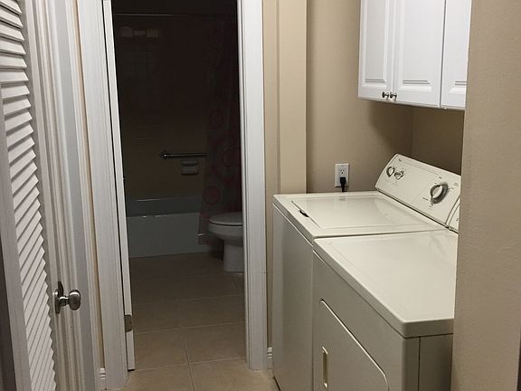 Full size washer/dryer