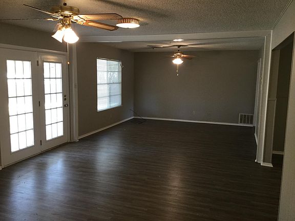5th image of 3316 Westover Ter