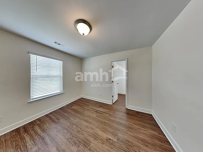 4805 Horatio Ct — Photo 15