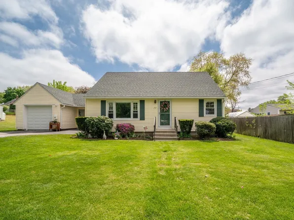 30 Saint Joseph Drive, Nashua, NH 03060