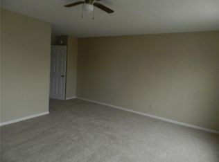 8453 Centenary Dr, Camby, IN 46113