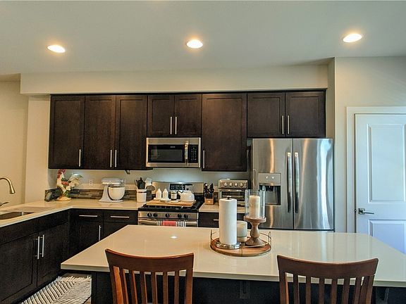 4th image of 12915 20th Dr W Unit F