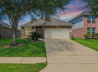 7911 Summerdale Dr, Rosenberg, TX 77469