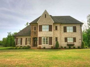 4097 Robinson Xing, Olive Branch, MS 38654