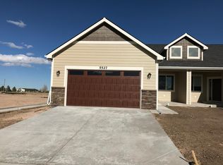 3915 Thomas Rd, Cheyenne, WY 82009